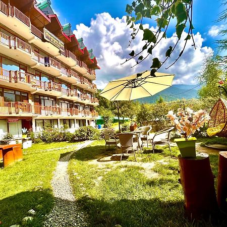 Himalayan Riverside Resort, Manali Екстериор снимка