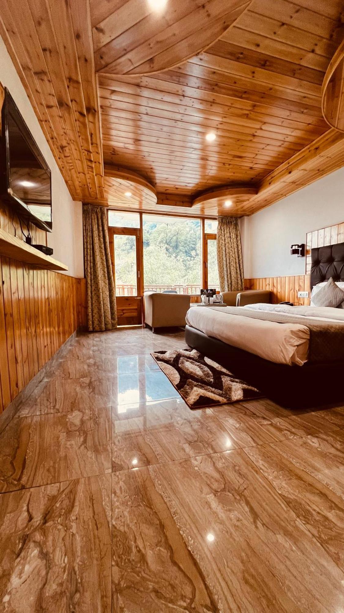 Himalayan Riverside Resort, Manali Екстериор снимка