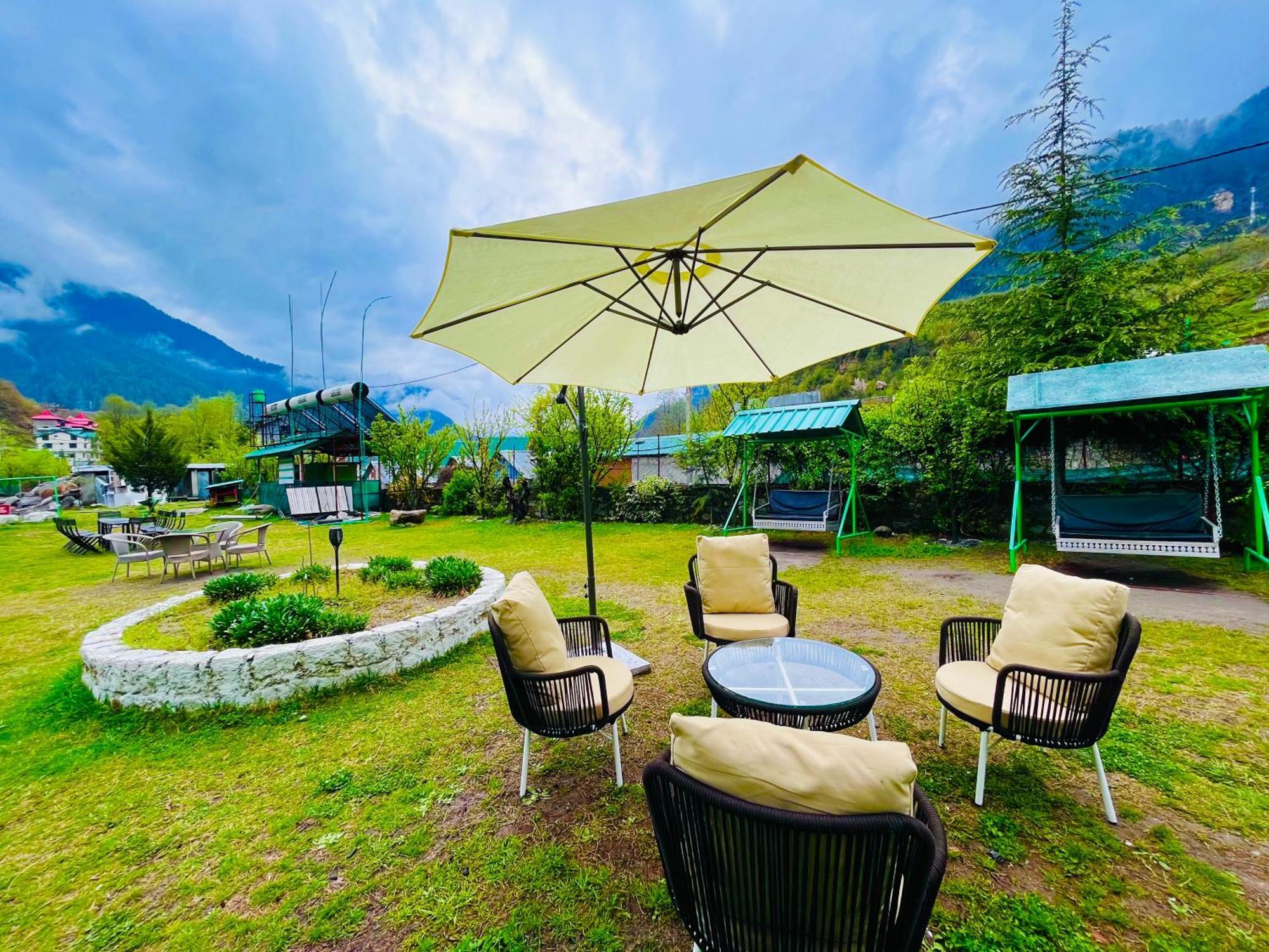 Himalayan Riverside Resort, Manali Екстериор снимка