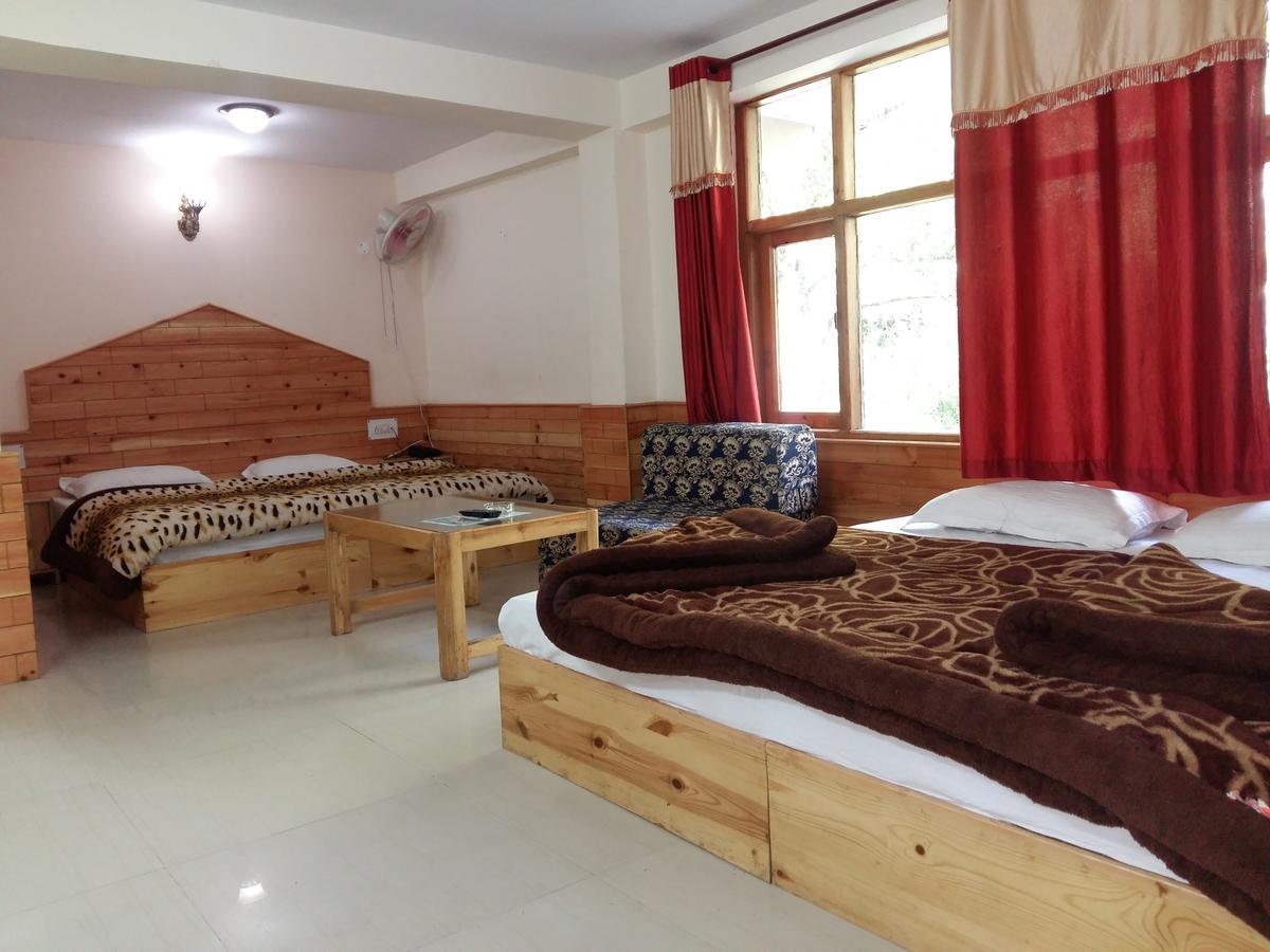 Himalayan Riverside Resort, Manali Екстериор снимка