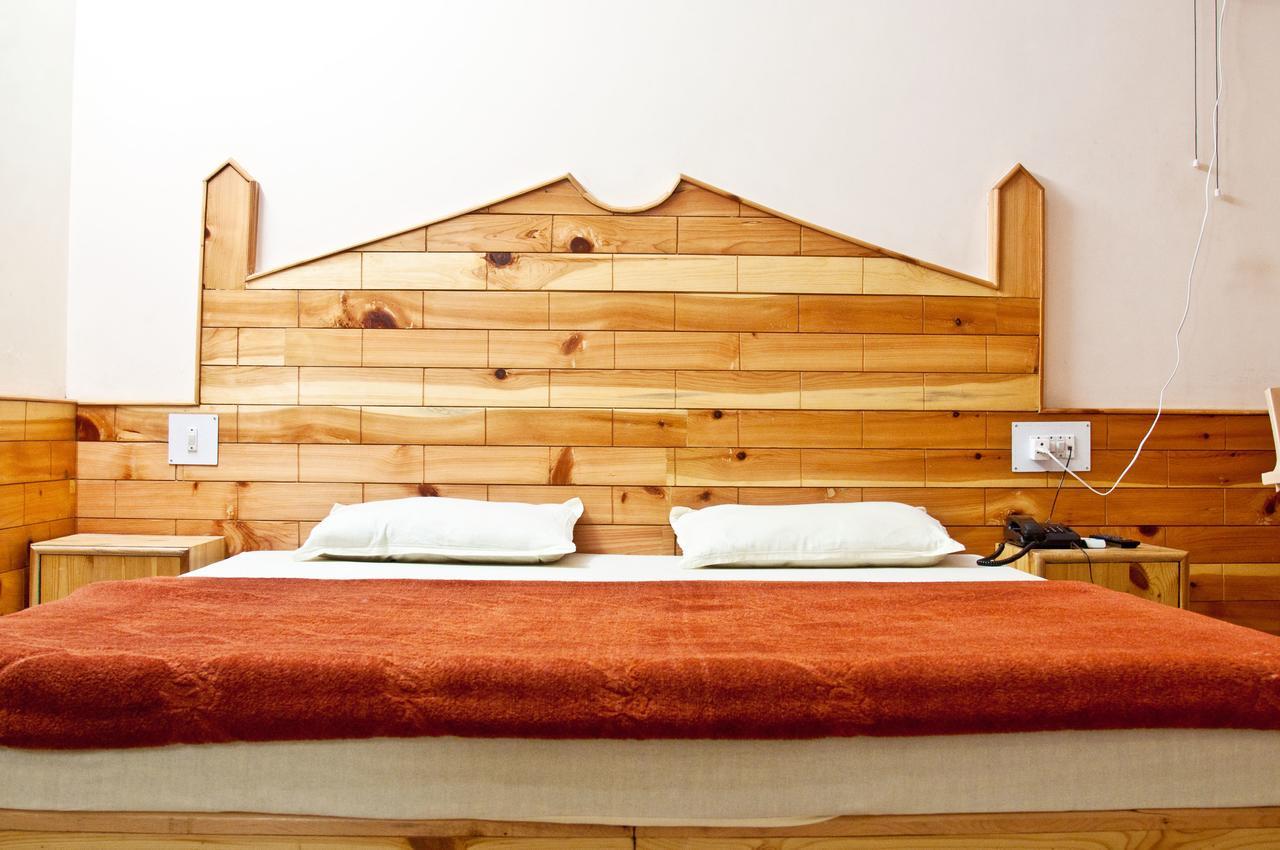 Himalayan Riverside Resort, Manali Екстериор снимка
