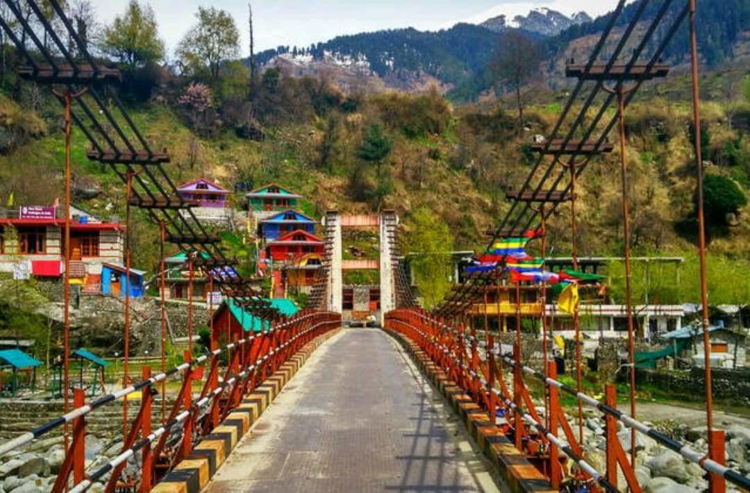 Himalayan Riverside Resort, Manali Екстериор снимка